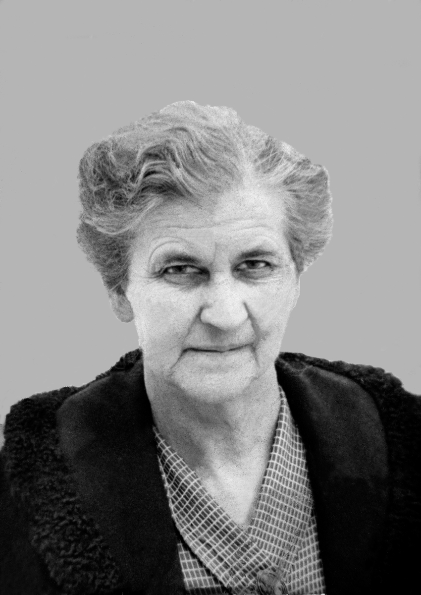 Anno Domkirkeodden, BEATE RUSTAD F. 11-8-1885 f. Beate Røste, gift med Amund Rustad. Bodde på Kjels-Rustad gård i Løten. Sønn: Per Rustad.