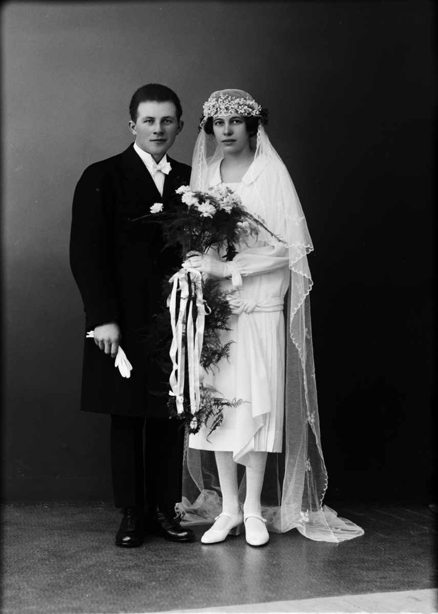 Skötsner-Edhlund, Brudpar, Östhammar, Uppland