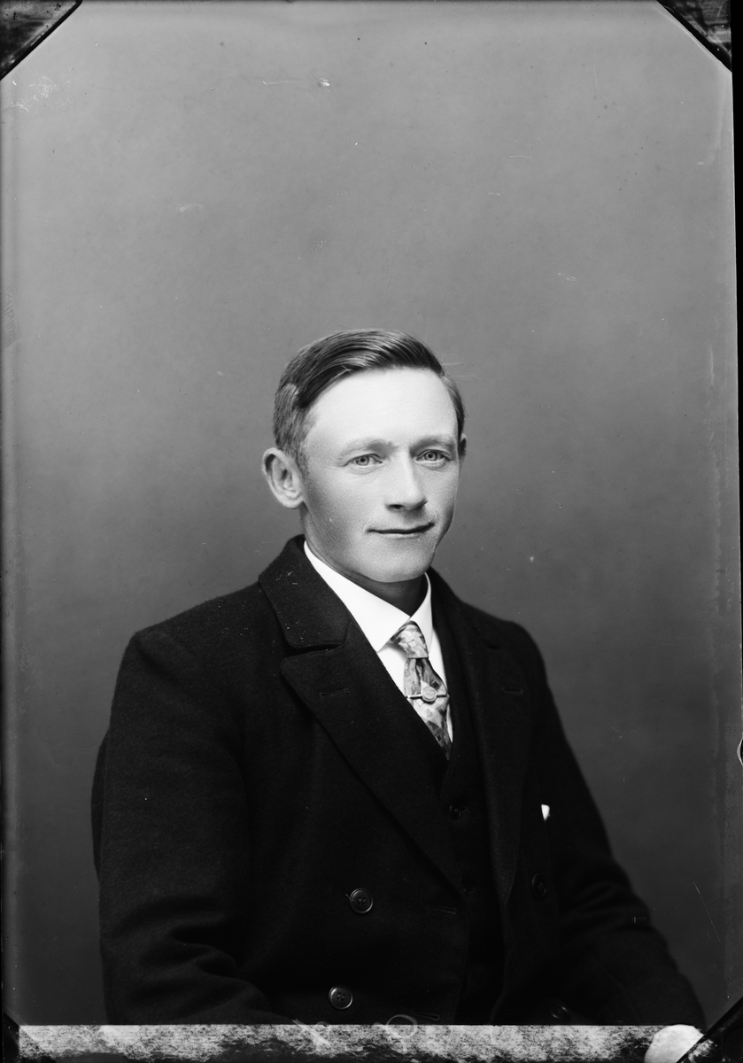 Skötsner-Edhlund, Edvin Eriksson från Masugnen, Harg socken, Uppland 1928