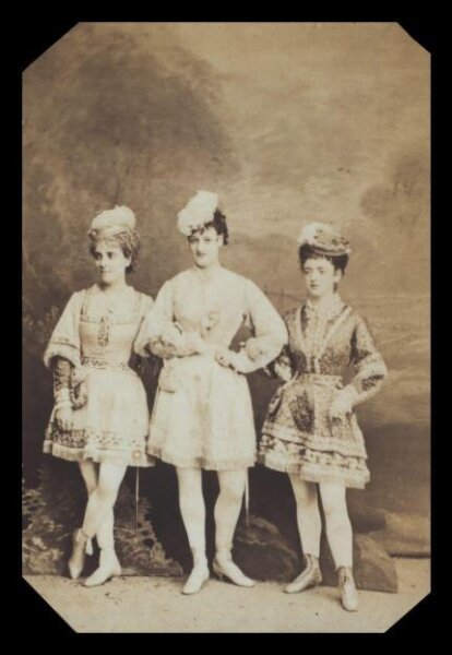 London Stereoscopic and Photographic Company, Guy Little Theatrical Photograph