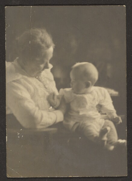 Louis Fleckenstein, [Grandmother and Child]