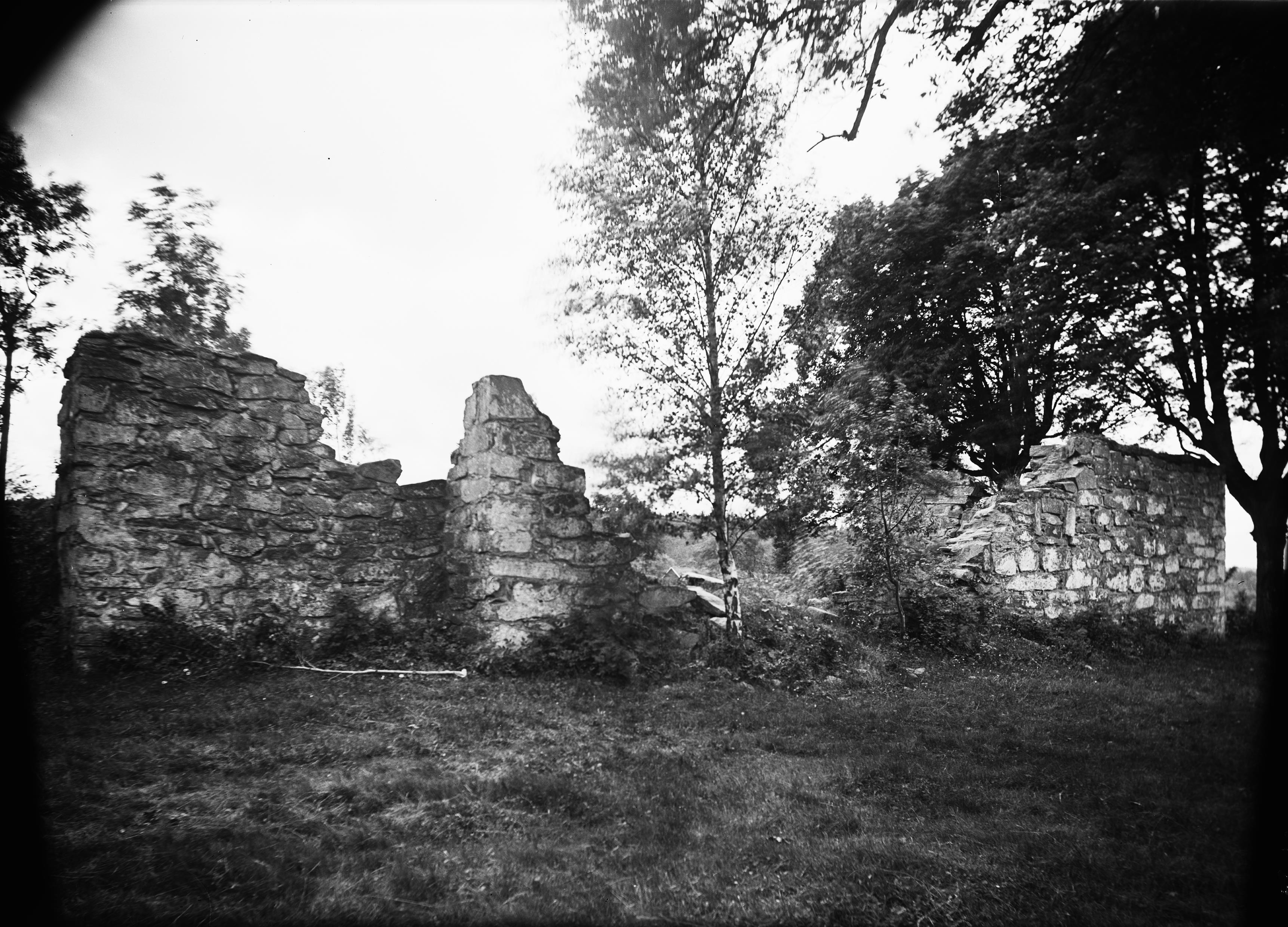 Axel Forssén, Skallsjö kyrkoruin