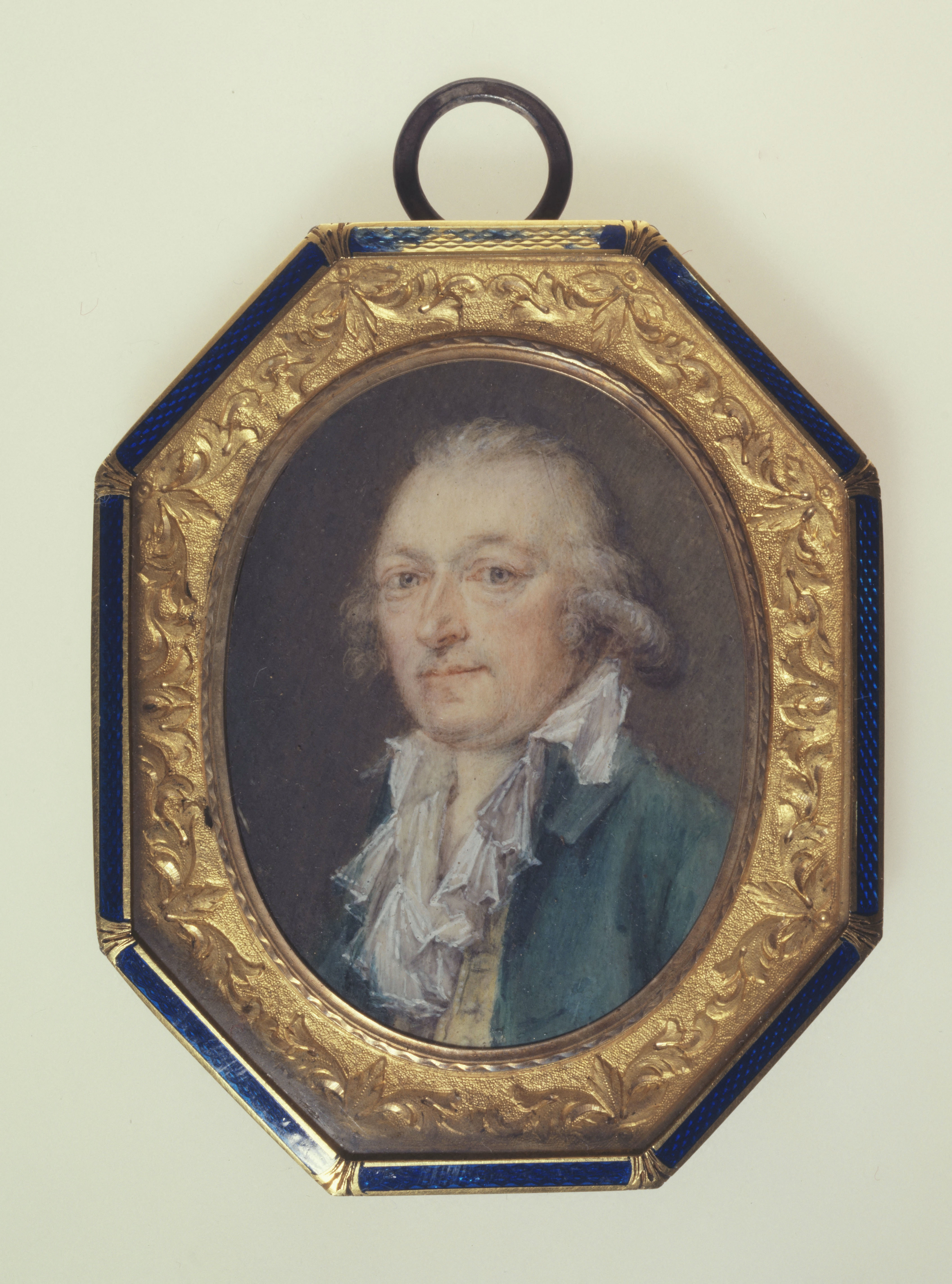 Ecole française, Portrait d'homme, le col entrouvert
