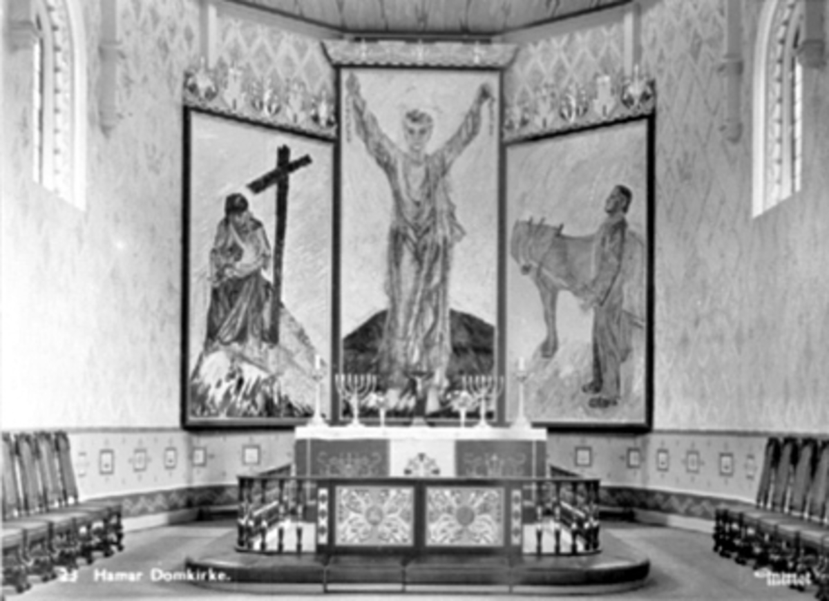 Anno Domkirkeodden, INTERIØR, HAMAR DOMKIRKE, ALTERRINGEN, ALTER, ALTERTAVLA