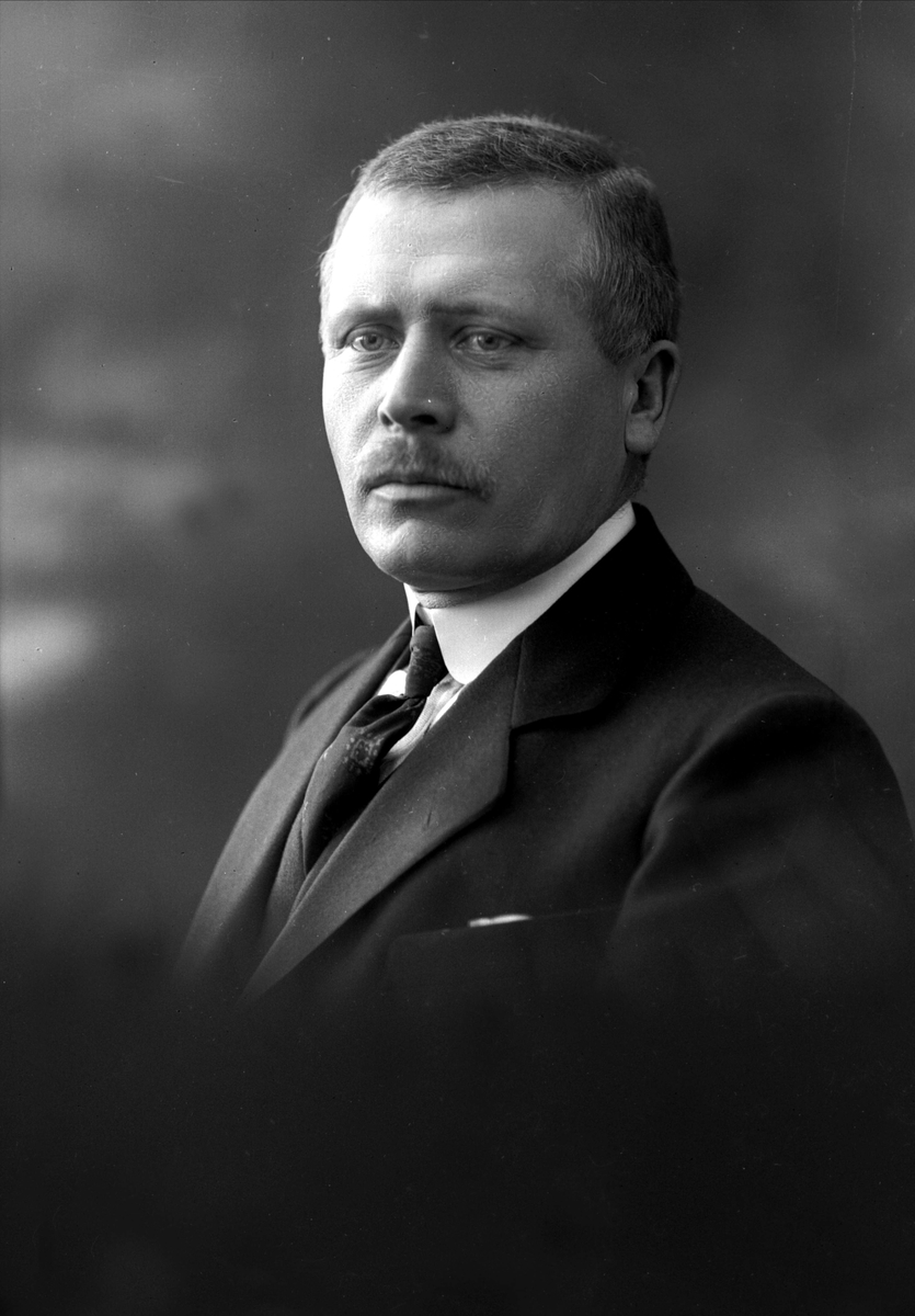 Gustav Borgen, NFB.05068