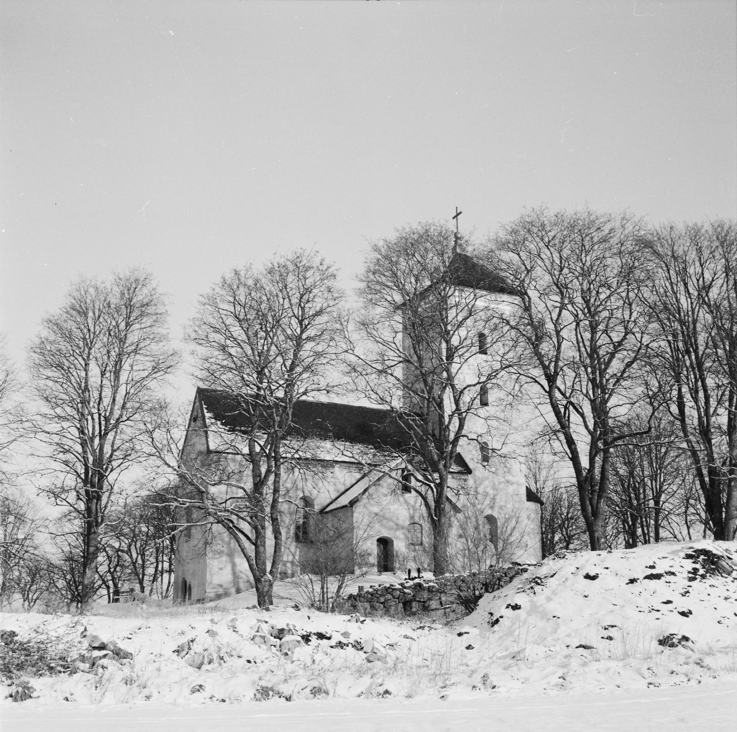 Marianne Bratt Gustafsson, Skånela kyrka