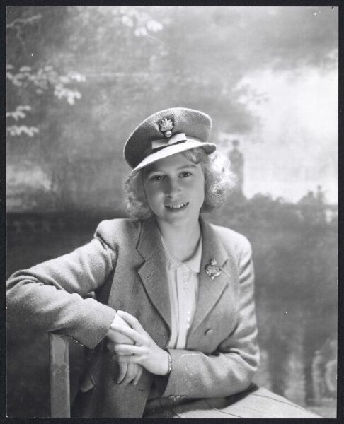 Beaton, Cecil (Sir), Photograph