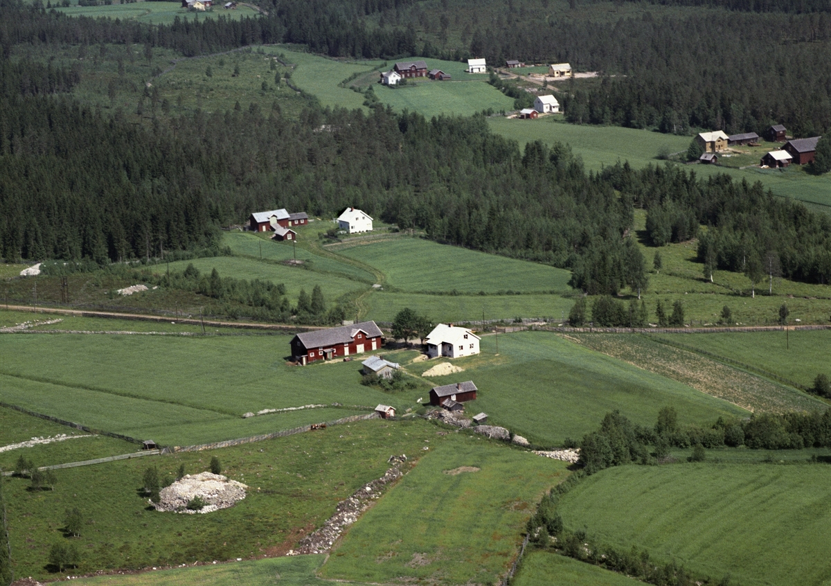 Widerøes Flyveselskap A/S, FLYFOTO RØD GARD.