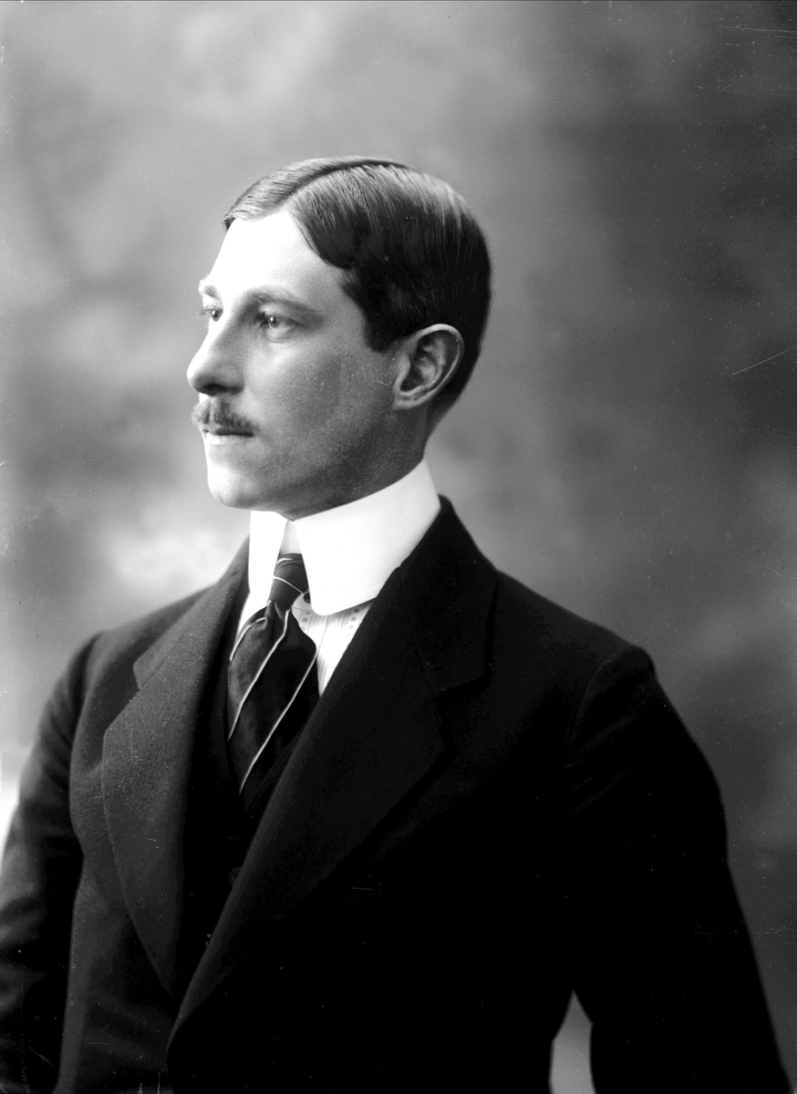 Gustav Borgen, NFB.37974