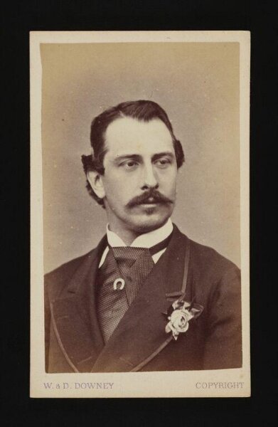 W. & D. Downey, Portrait of a man