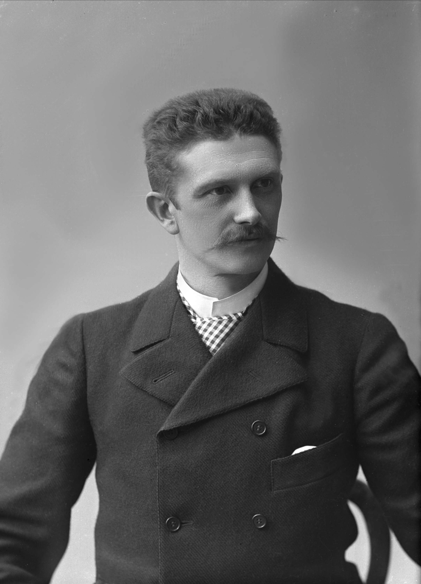 Gustav Borgen, NFB.39995