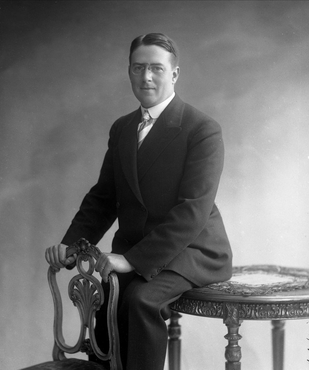 Gustav Borgen, NFB.43561