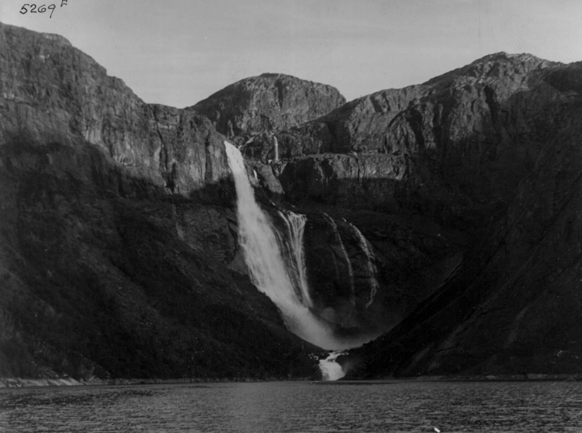 Anders Beer Wilse, Wilse original, Skjeggedalsfossen, Ringedalsvatnet