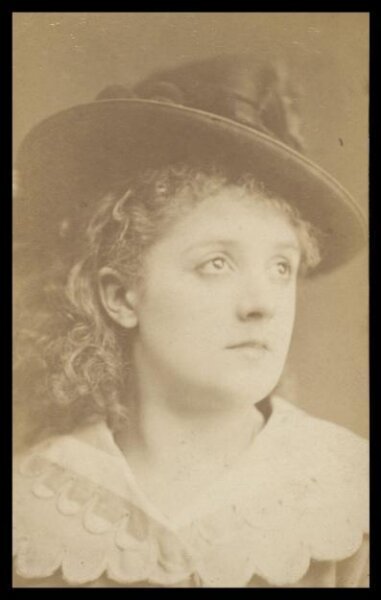 London Stereoscopic and Photographic Company, Guy Little Theatrical Photograph