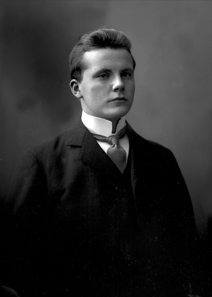 Gustav Borgen, NFB.09941