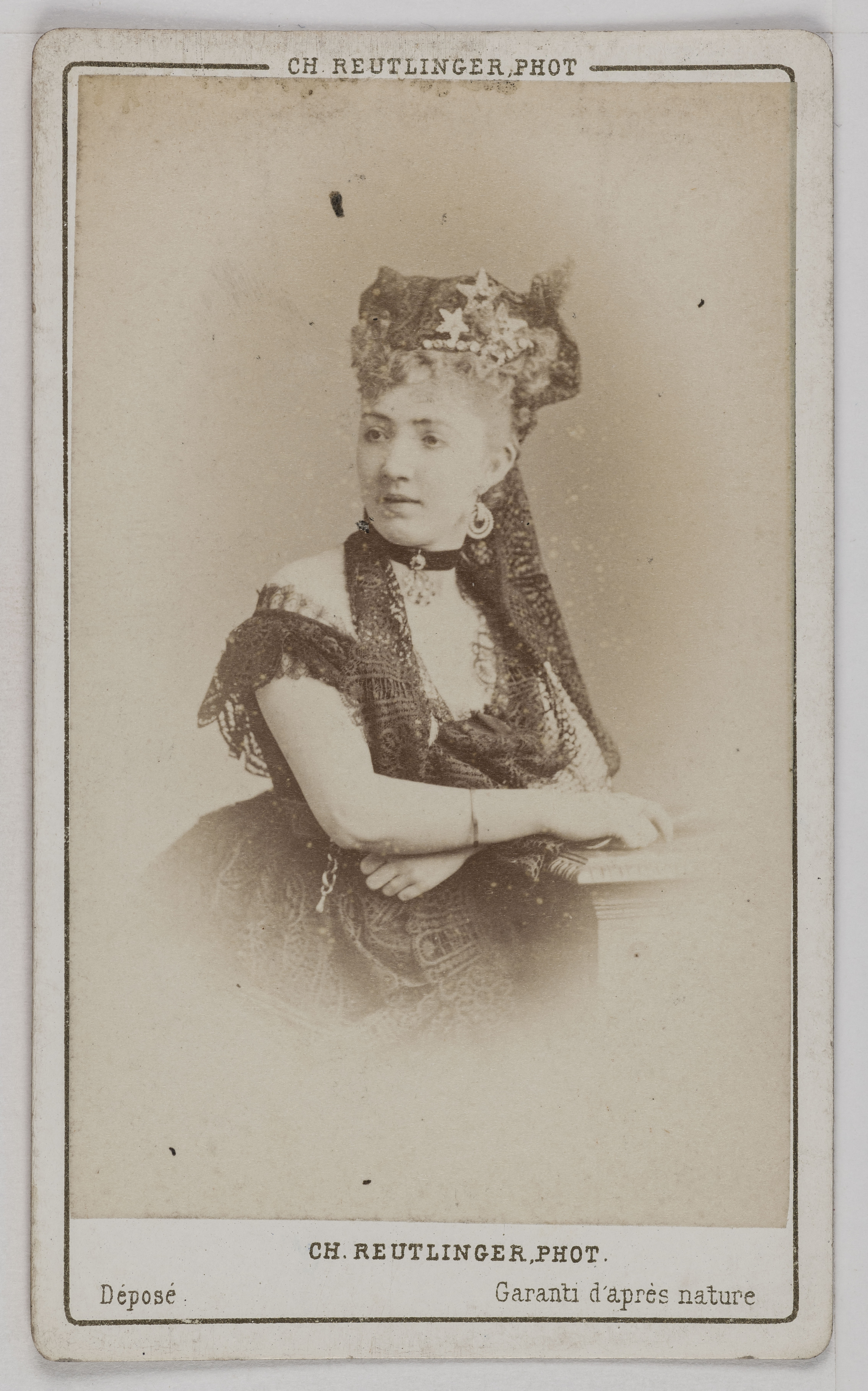 Charles Reutlinger, Portrait de Madame Vidal, danseuse à l'Opéra Comique en 1875.