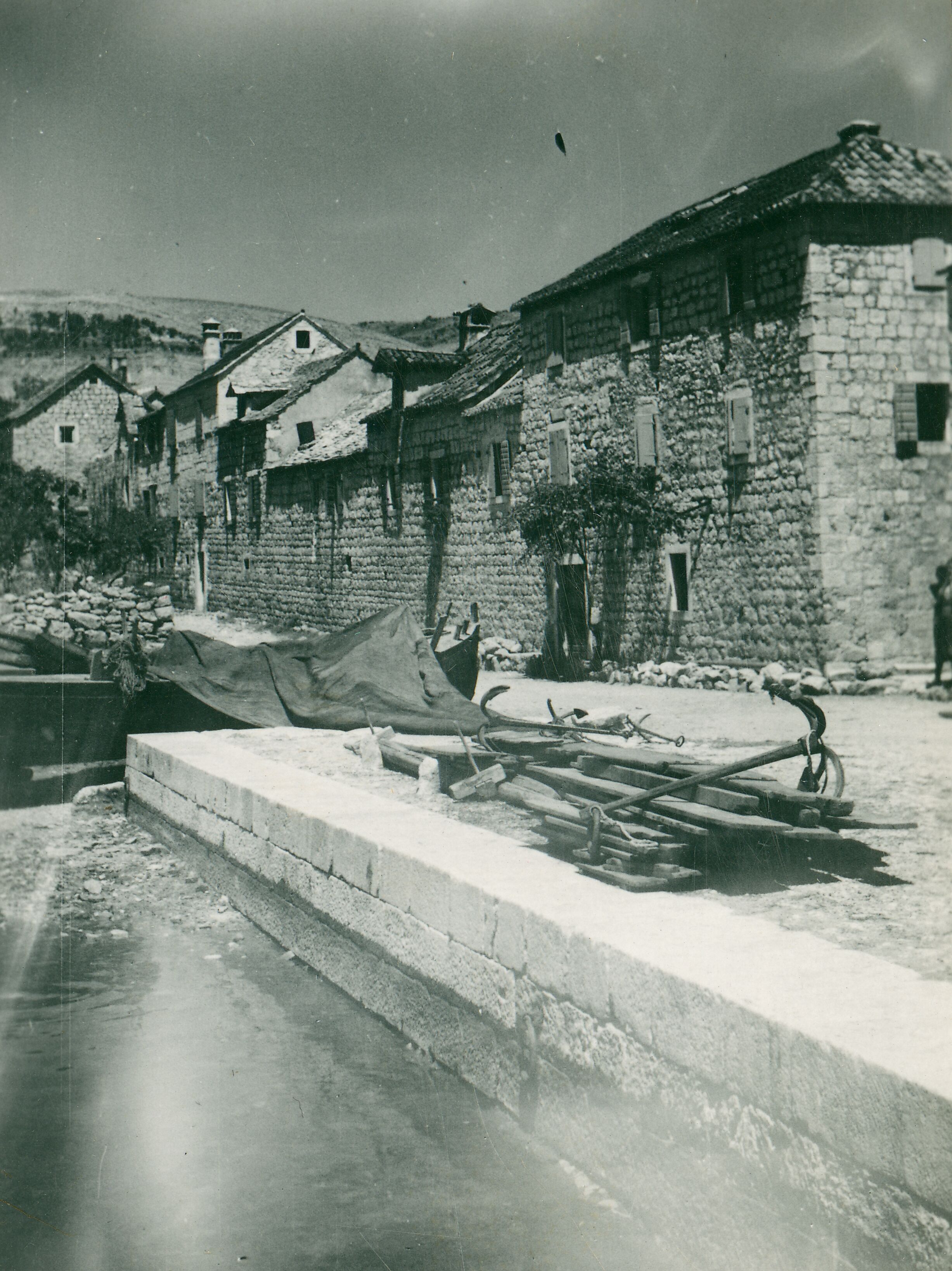 Većeslav Henneberg, Seget - Veduta mjesta