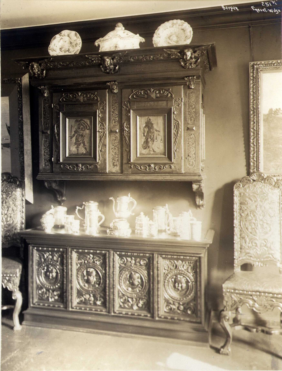 Anders Beer Wilse, Skap, Rasmus Meyers samling, Bergen Kunstmuseum, Bergen, Hordaland. Fotografert 1912.