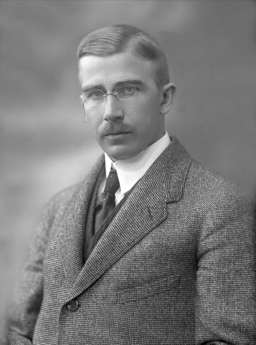 Gustav Borgen, NFB.37050