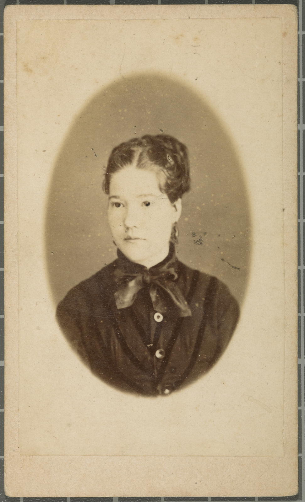 Joaquim Massaguer Vidal, [Retrat d'una dona]