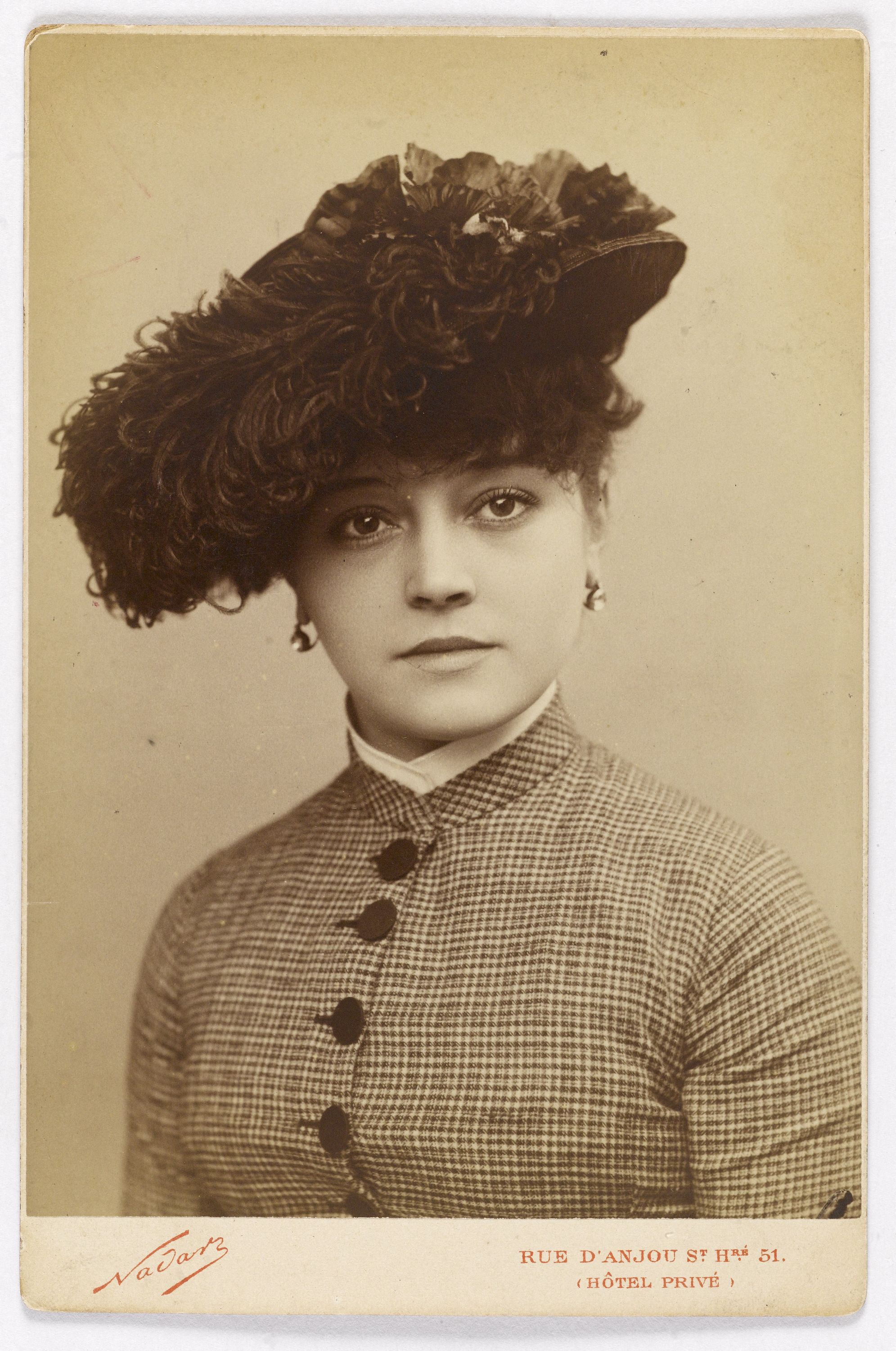 Atelier Nadar, Portrait de Degrandi (Marie, dame Casamayer), chanteuse