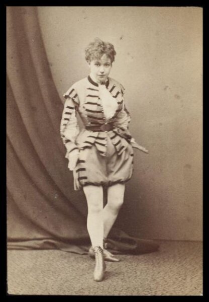 London Stereoscopic and Photographic Company, Guy Little Theatrical Photograph