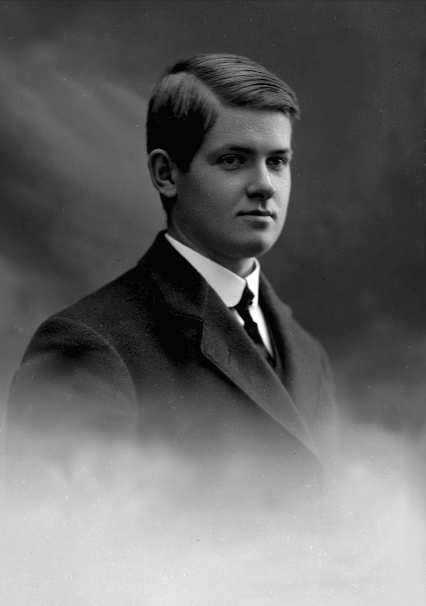 Gustav Borgen, NFB.00844