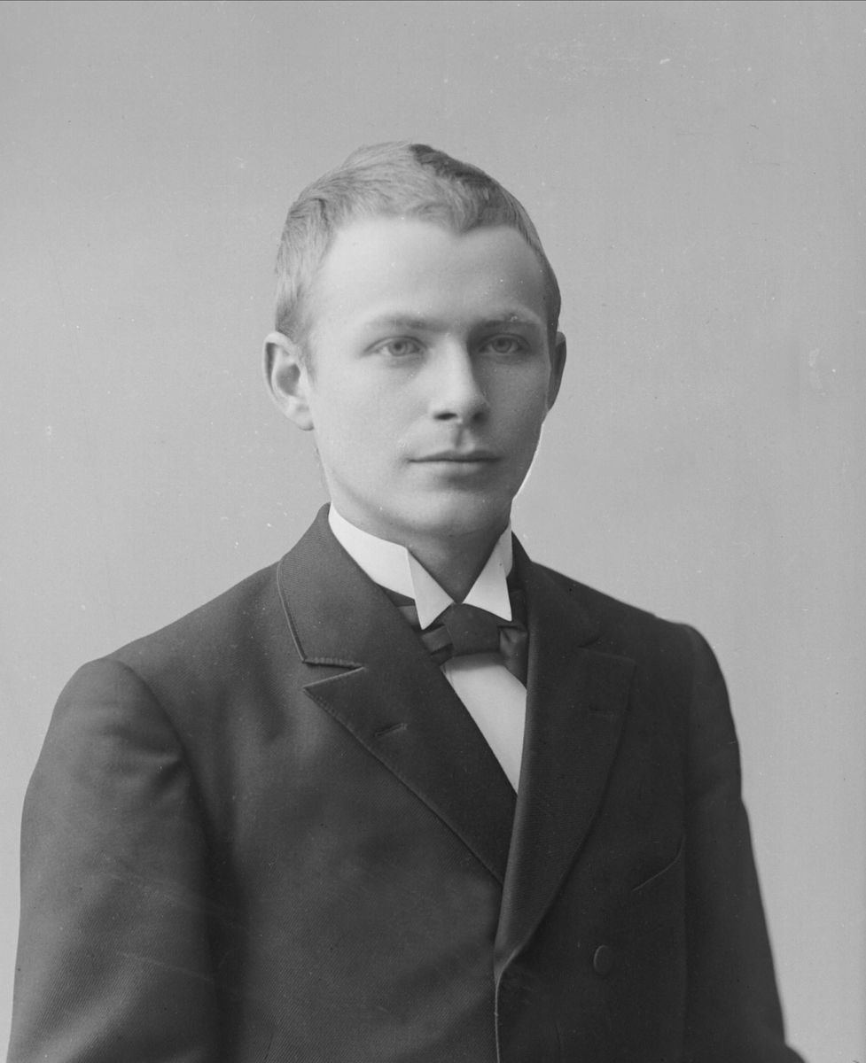 Gustav Borgen, NFB.26065