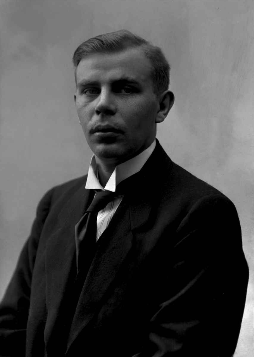 Gustav Borgen, NFB.16026