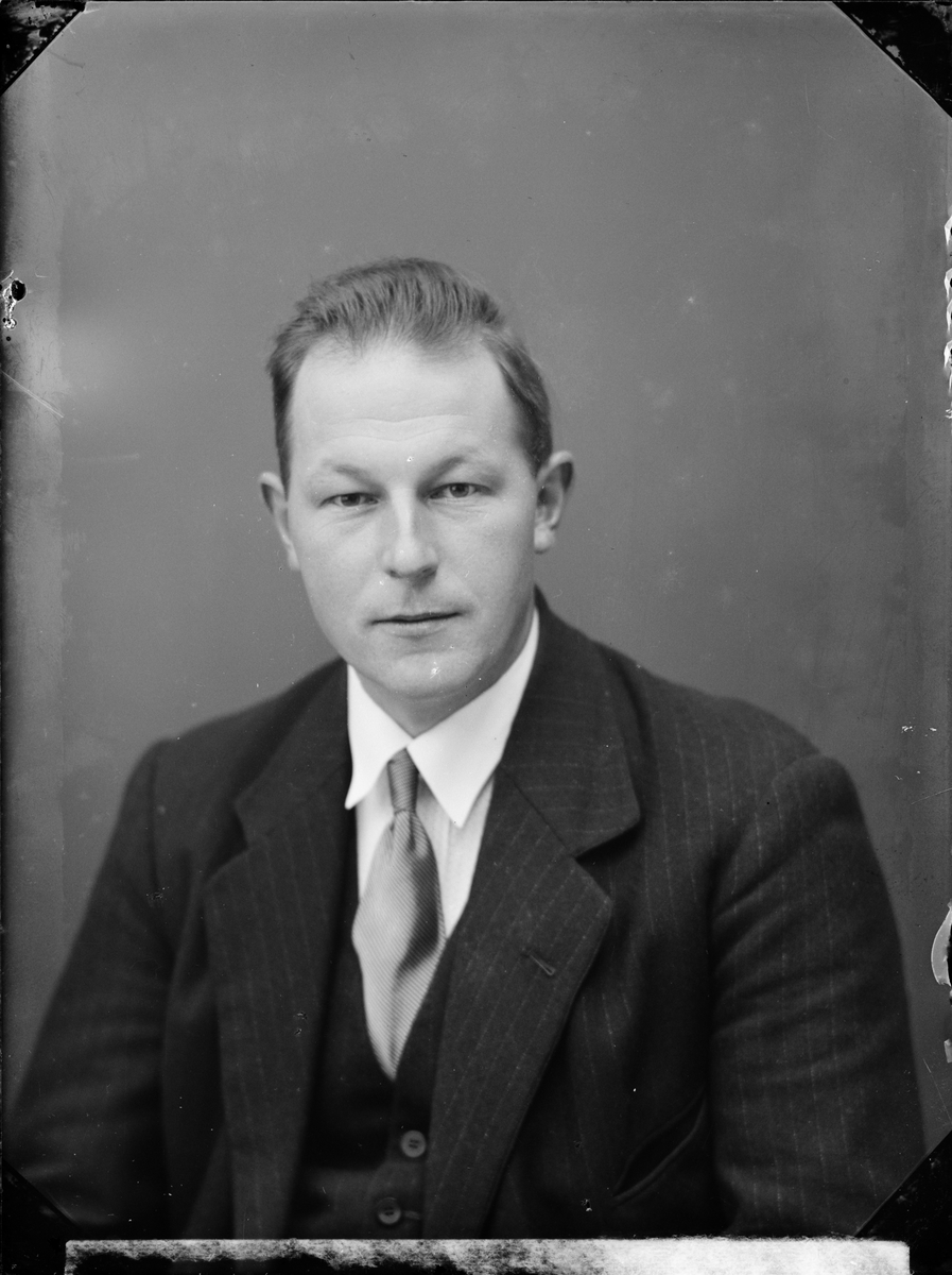 Skötsner-Edhlund, Ateljéporträtt - Gustaf Sundin från Gunnarsbo, Uppland
