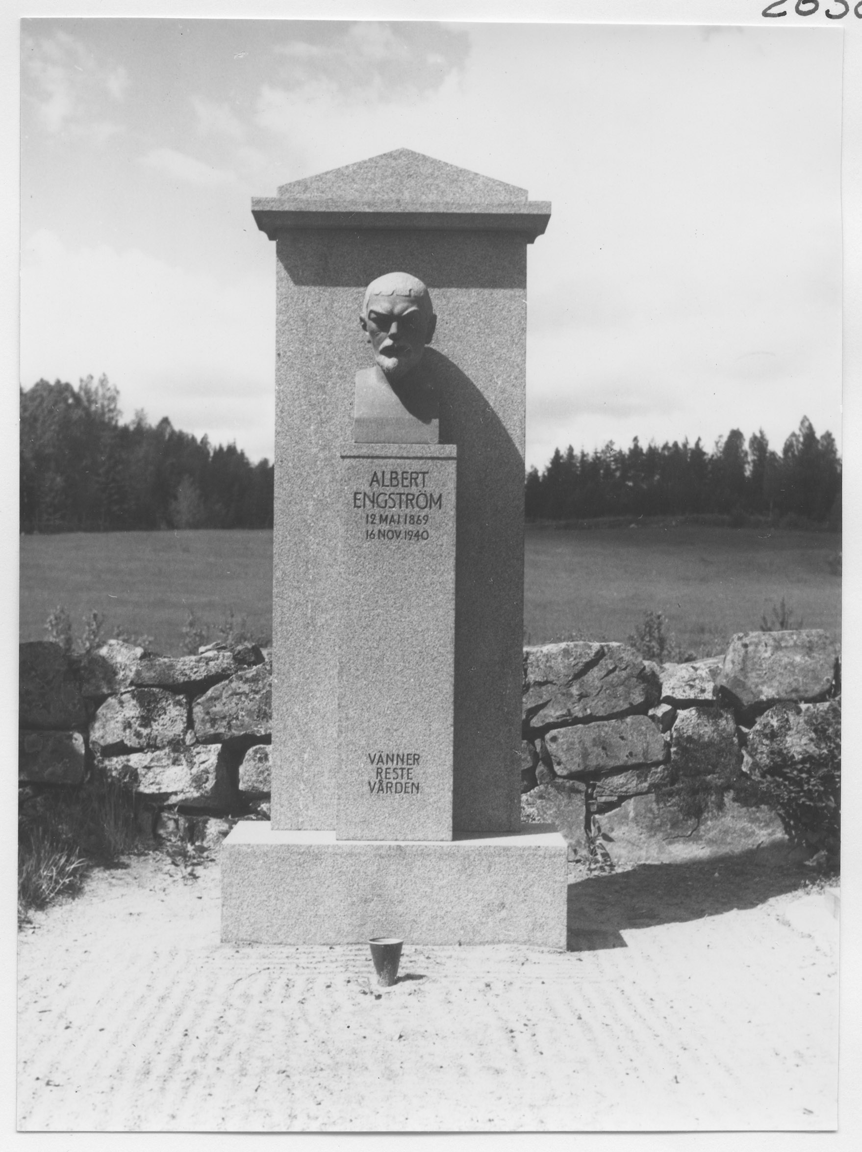 Mårten Sjöbeck, Minnesvård över Albert Engström