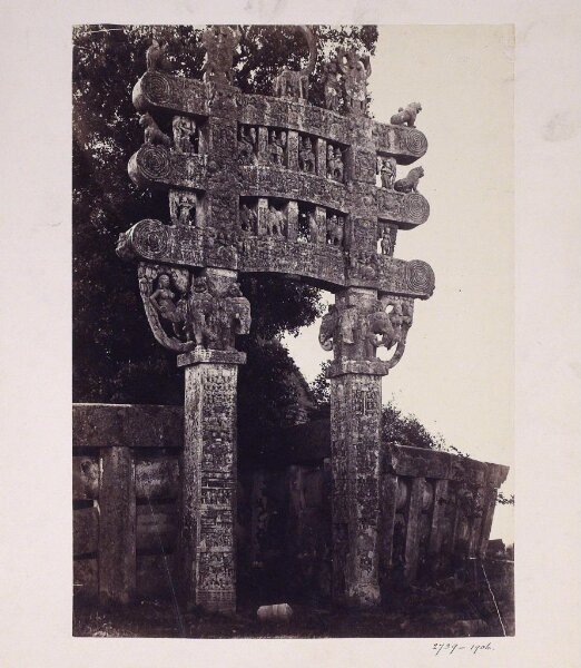Unknown, The Northern gateway at Sanchi