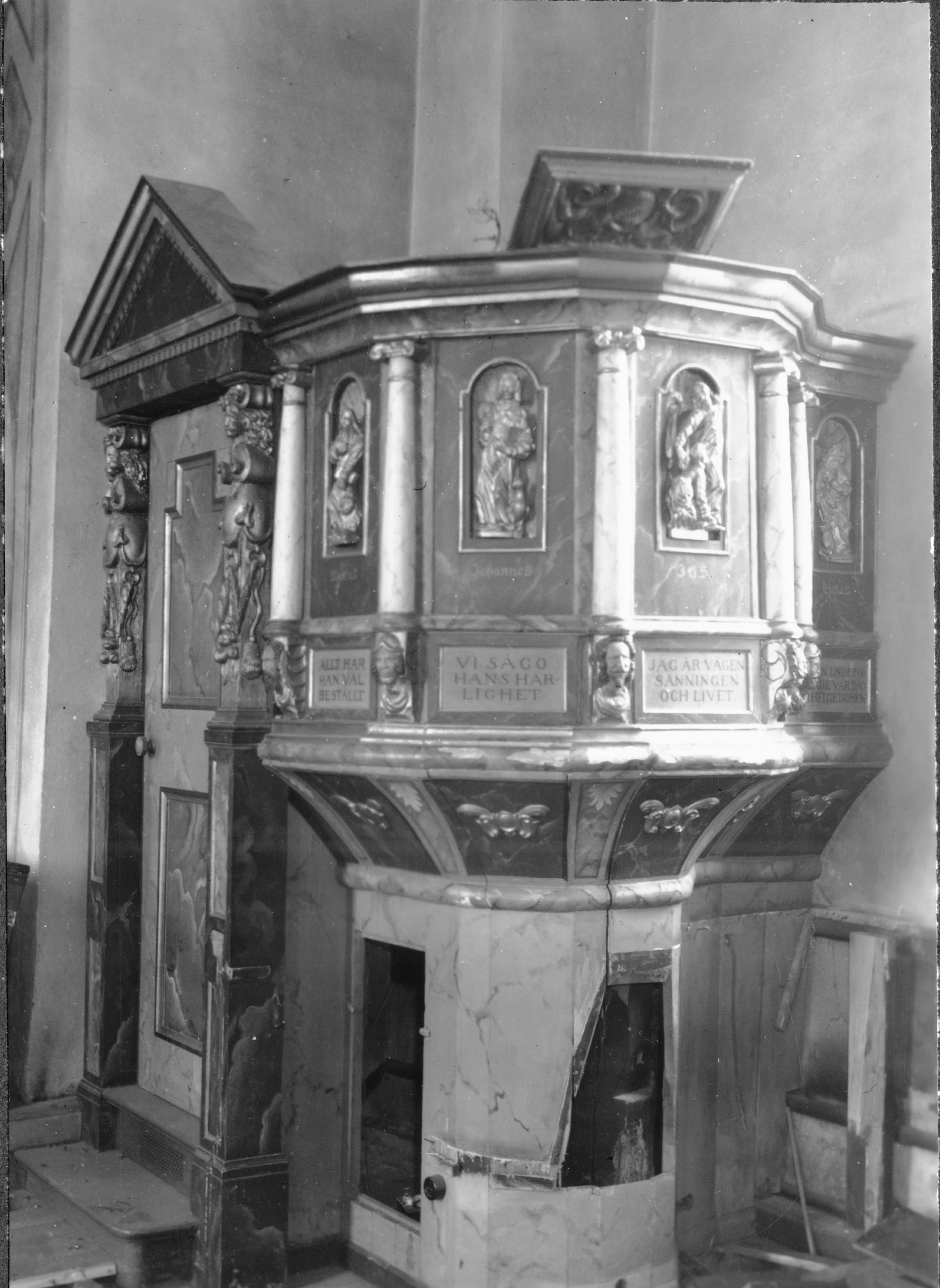 Olle Hellström, Falköping, Sankt Olofs kyrka