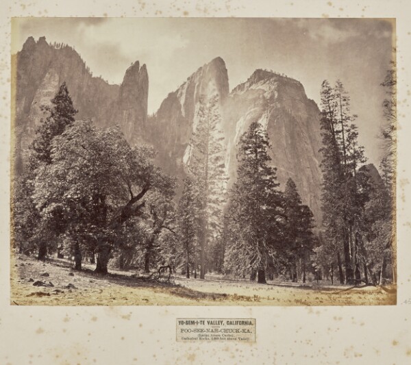 Eadweard J. Muybridge, Yo-Sem-i-te Valley, California. Poo-see-nah-chuck-ka, (Large Acorn Cache). Cathedral Rocks, 2,600 Feet above Valley