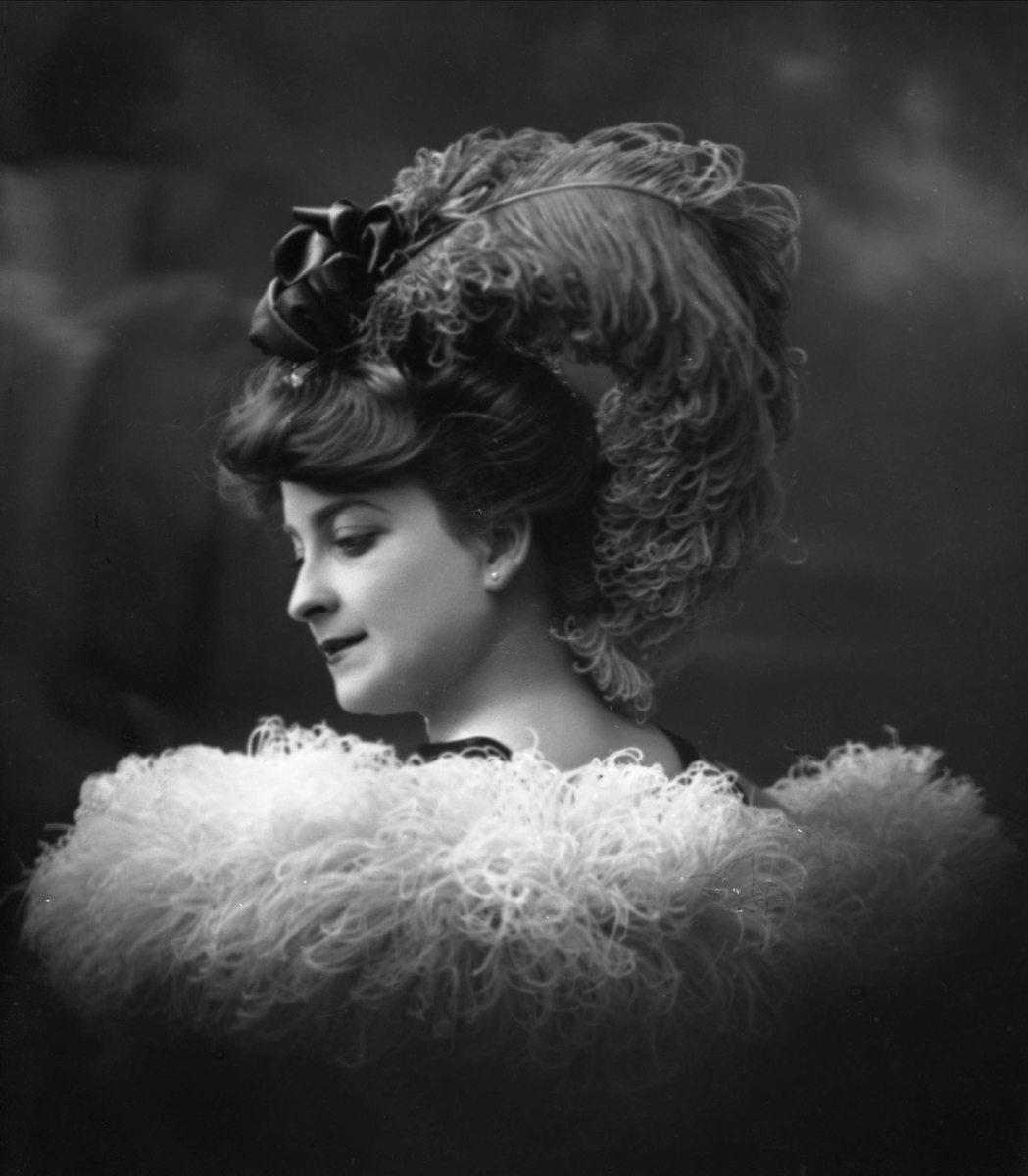Gustav Borgen, Portrett, danserinne. Mademoiselle Ydette-Jolie. 25.5.1906