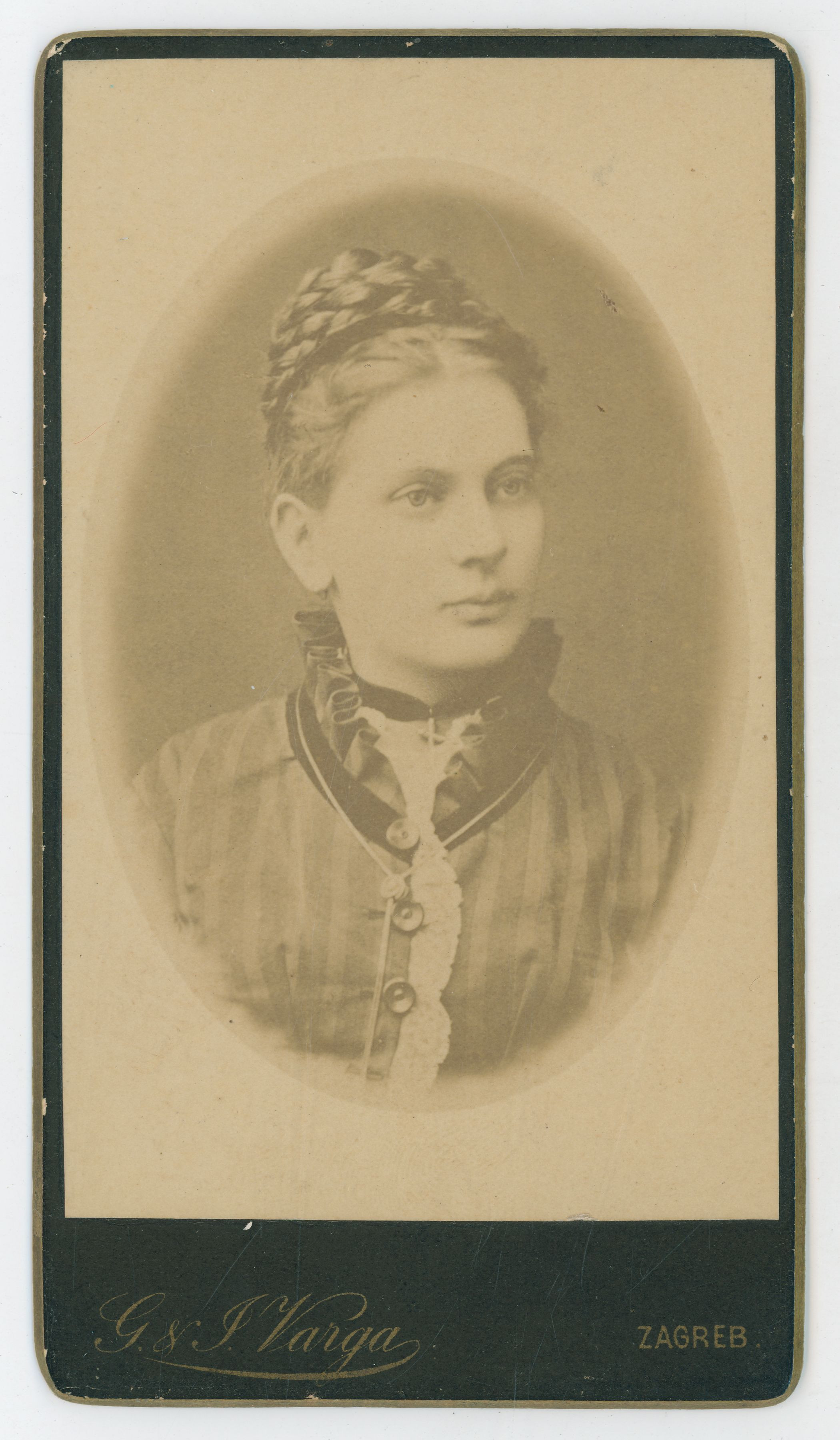 Gjuro i Ivan Varga, Gospođa Lutilski