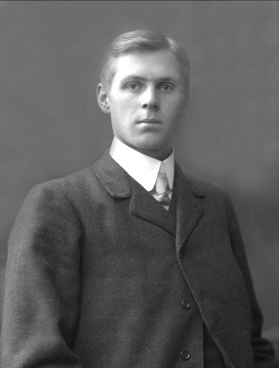 Gustav Borgen, NFB.49147