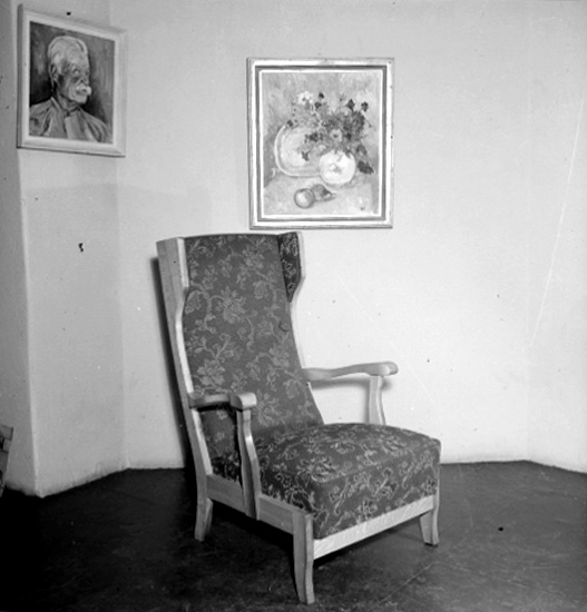 Knut Borg, Rumsinteriör, en fåtölj. Malmberg