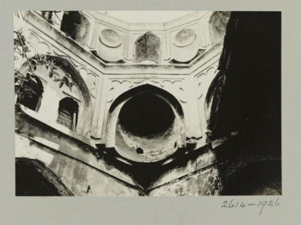 K.A.C. Creswell, Dome pendentive in the Mausoleum of al-Rihaniyya, Damascus