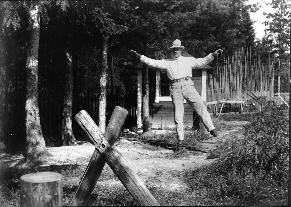 Okänd,, Ruben Liljefors goes on a rope, probably Dalarna, Sweden
