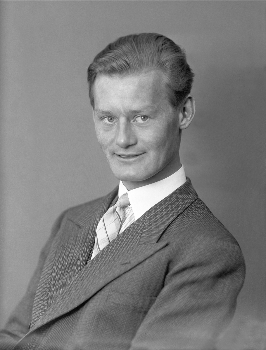 Gustav Borgen, NFB.53575