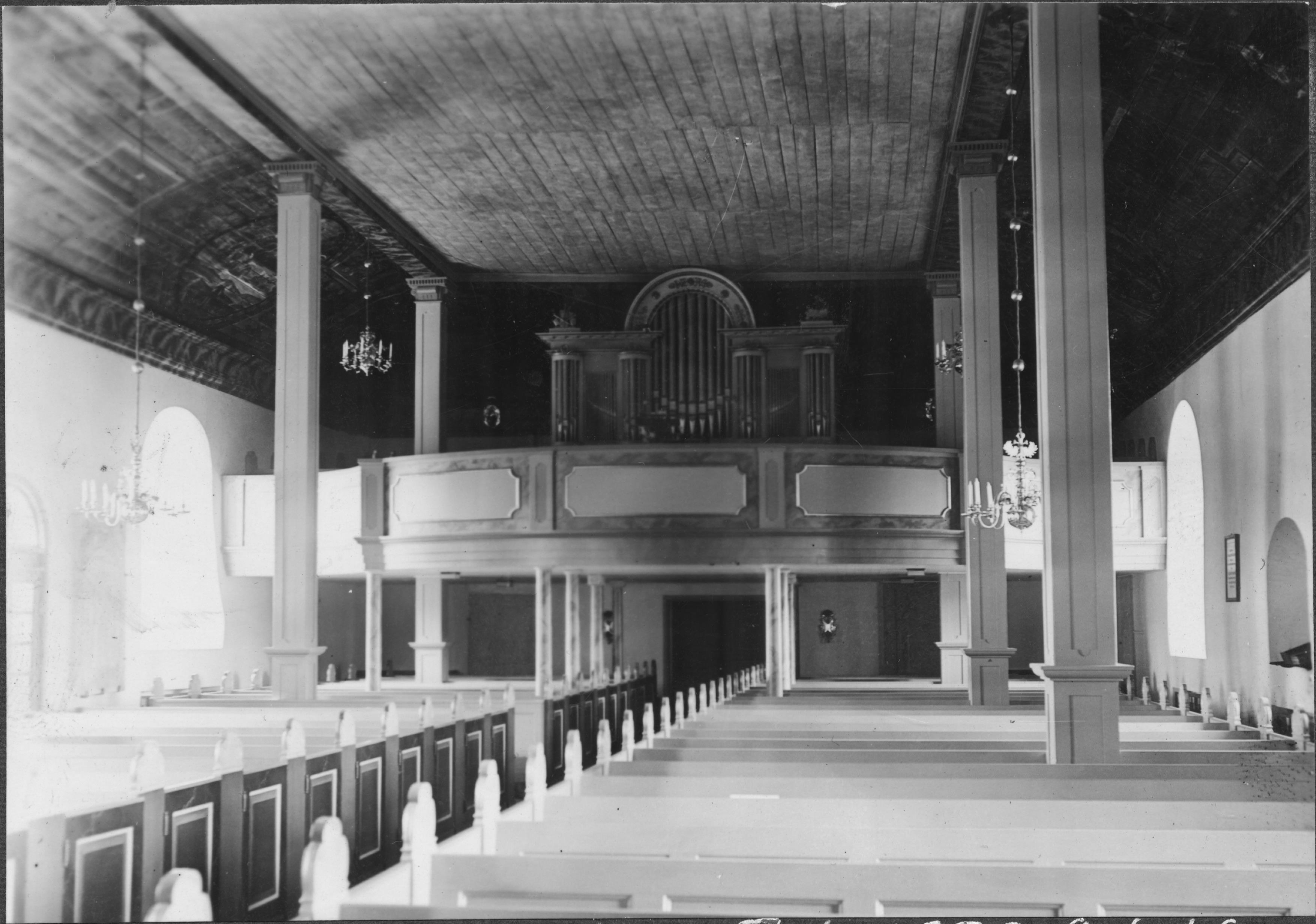 Adolf Niklasson, Västra Tunhems kyrka
