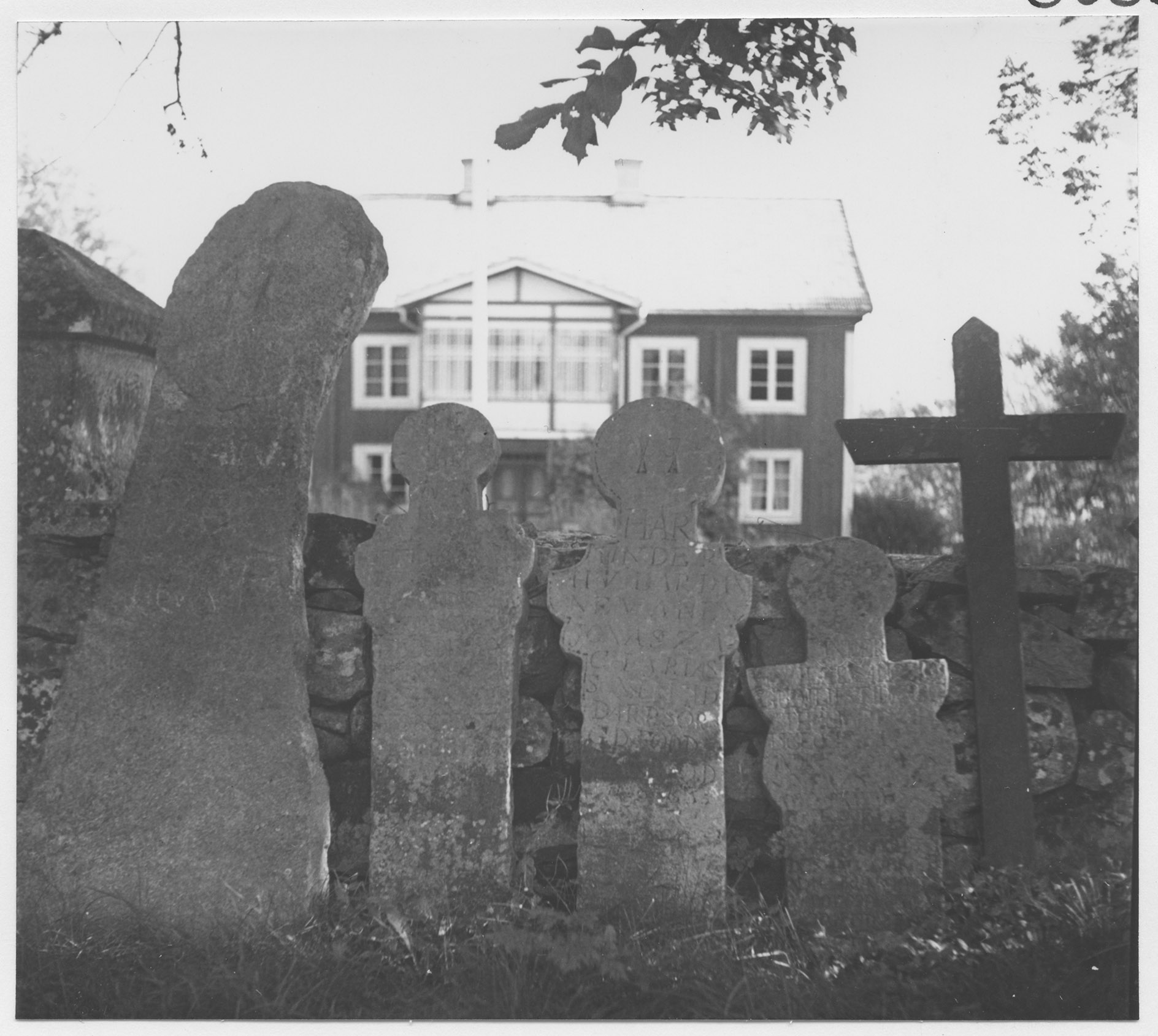 Mårten Sjöbeck, Näshults socken, gravmonument