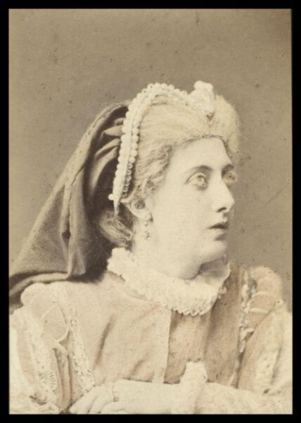 London Stereoscopic and Photographic Company, Guy Little Theatrical Photograph