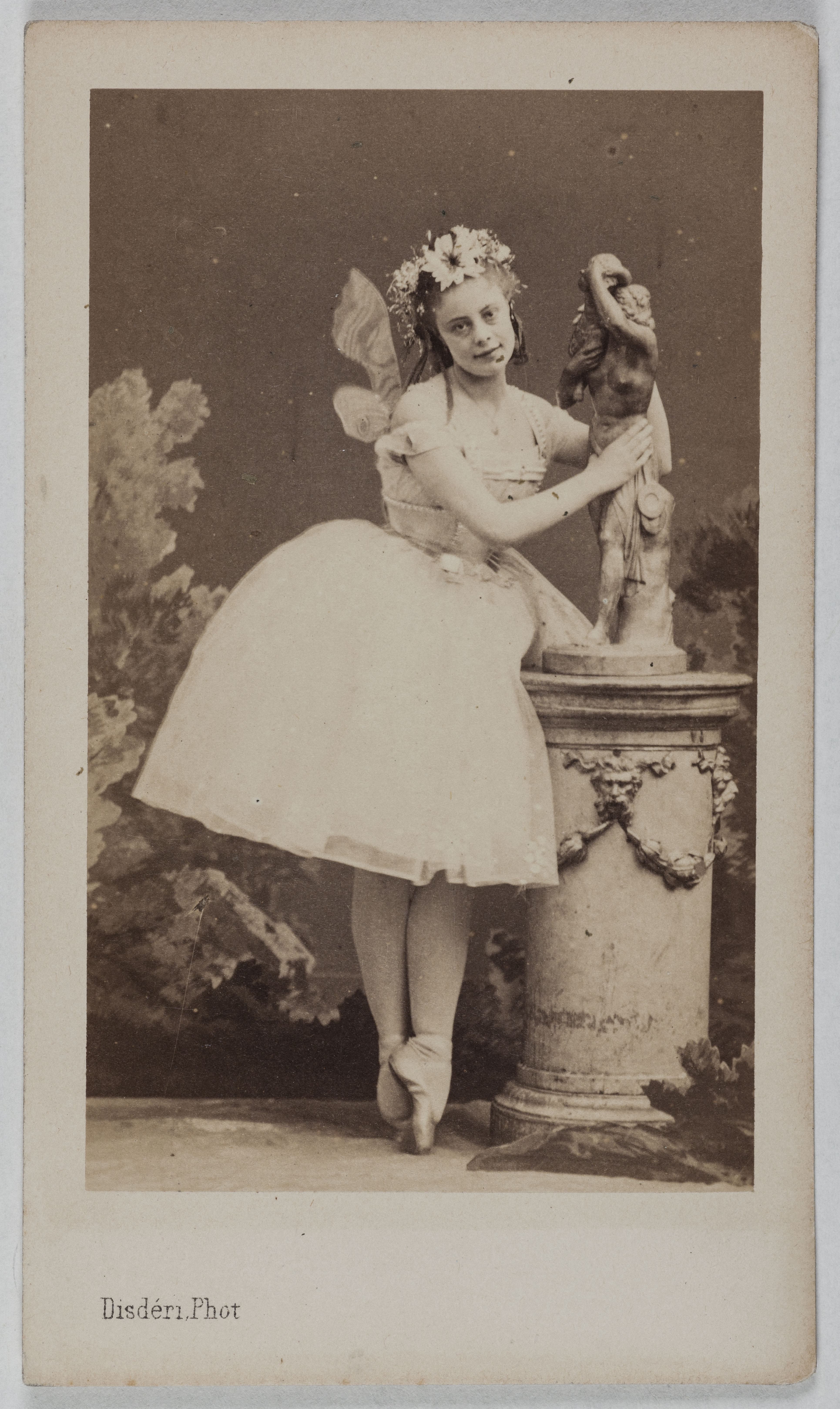 André-Adolphe-Eugène Disdéri, Portrait de Fiocre Eugénie, (danseuse)