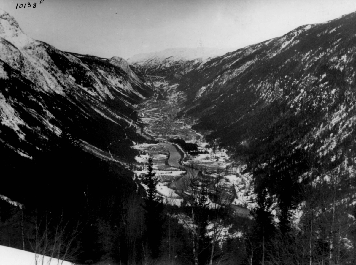 Anders Beer Wilse, Oversiktsbilde av Rjukan.