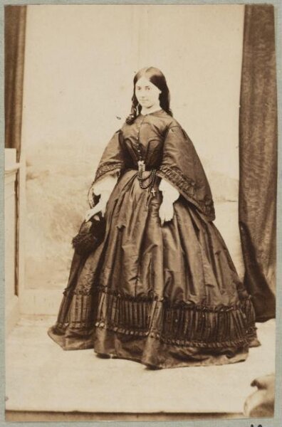 Unknown, Carte-de-visite photographs (480). Four photographs  are dry-mounted to each sheet (120).
