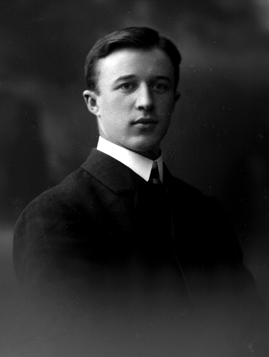 Gustav Borgen, NFB.04902
