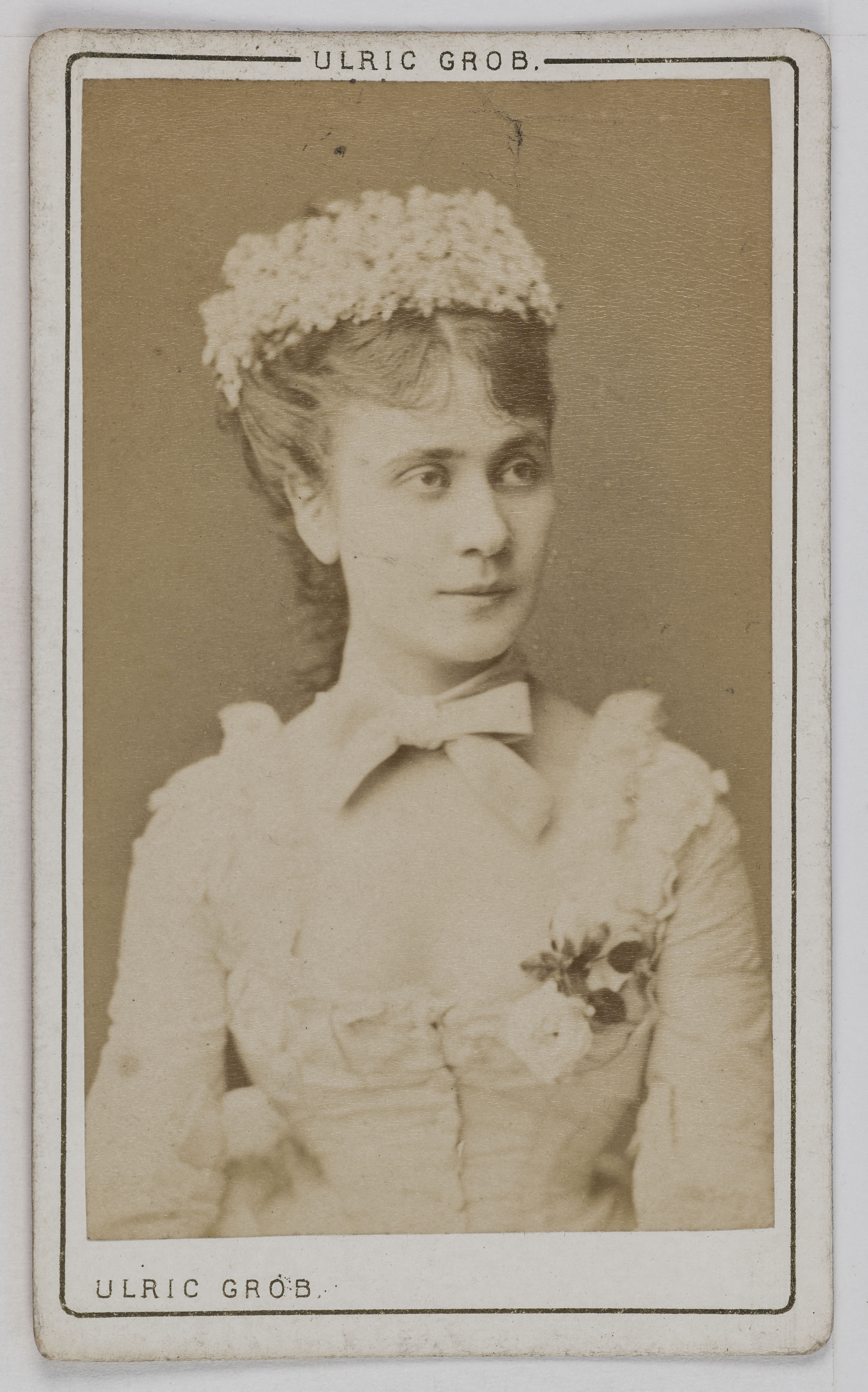 Ulric Grob, Portrait de Marie Julie Vannoy (-1889), fille de l'acteur Henry Vannoy (1819-1889), actrice de théâtre.