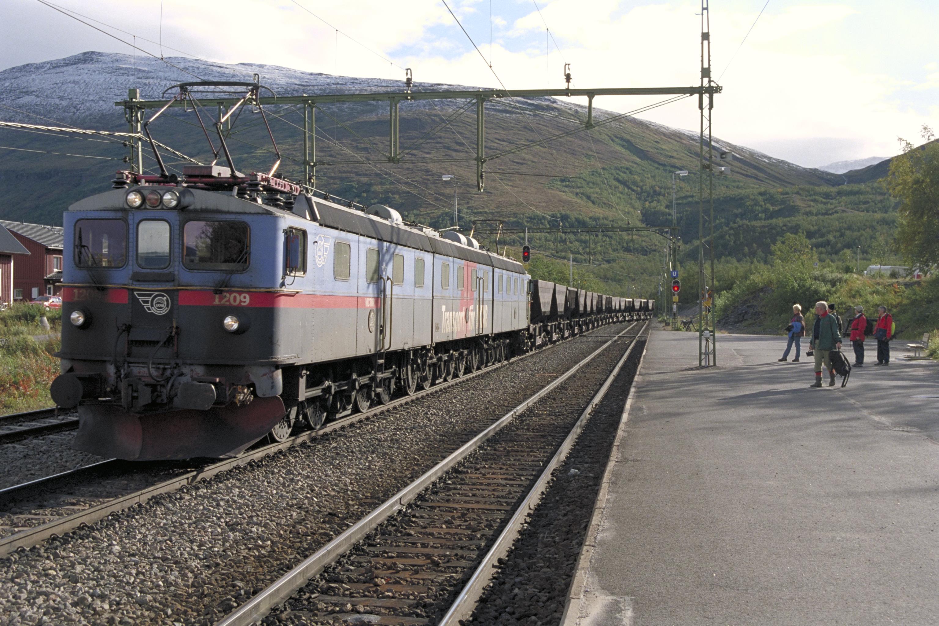 Bengt A Lundberg, Björklidens station